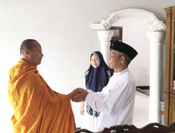 Mesranya Lebaran Bersama di Kampung Buddhist – Muslim Kalimanggis