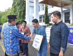 Wabup Selayar Serahkan Santunan JKM