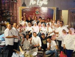 Halalbihalal IKA FH-UH 87 Mengusung Semangat Bahagia dengan Berbagi