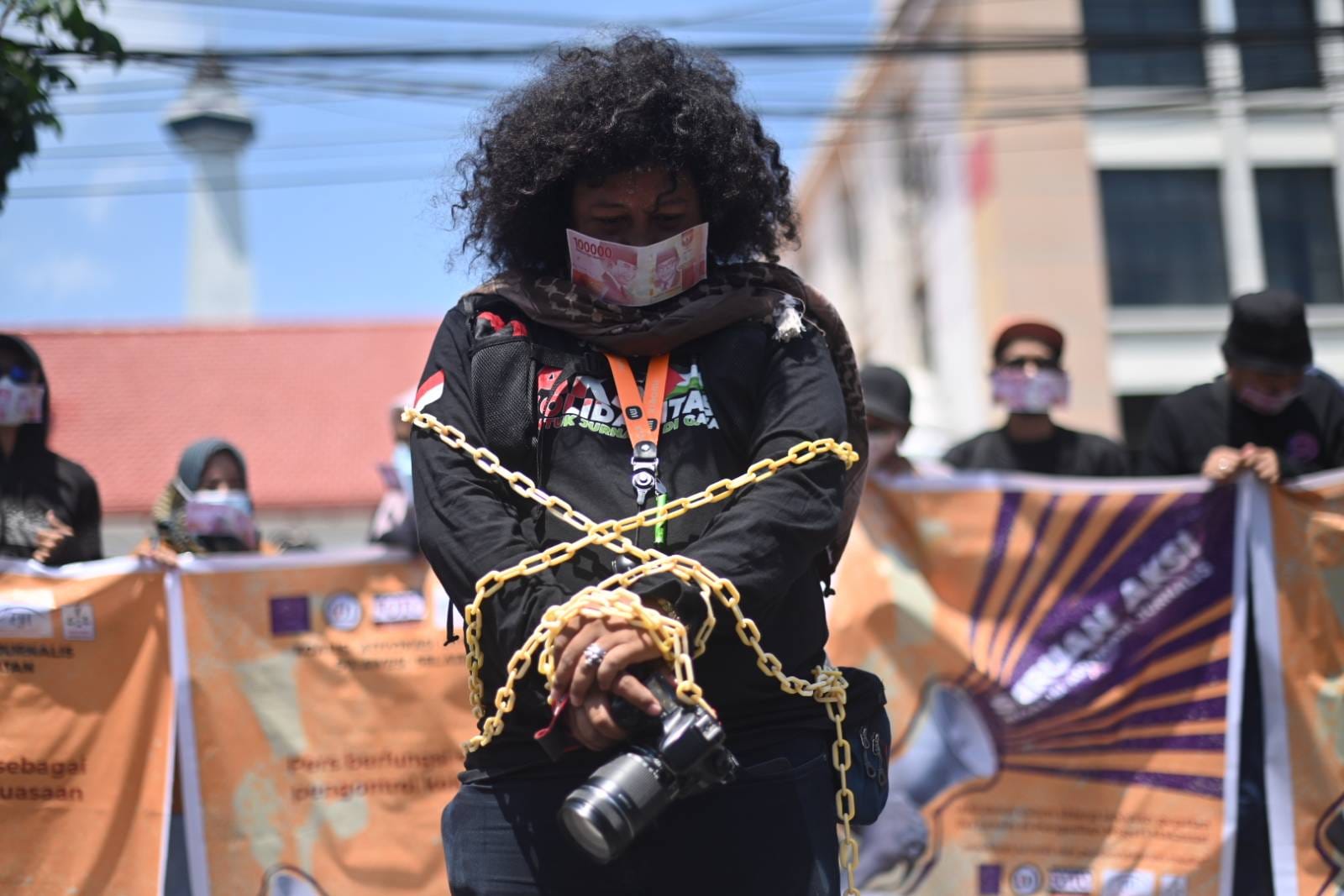 Jurnalis Sulsel adakan aksi di PN Makassar