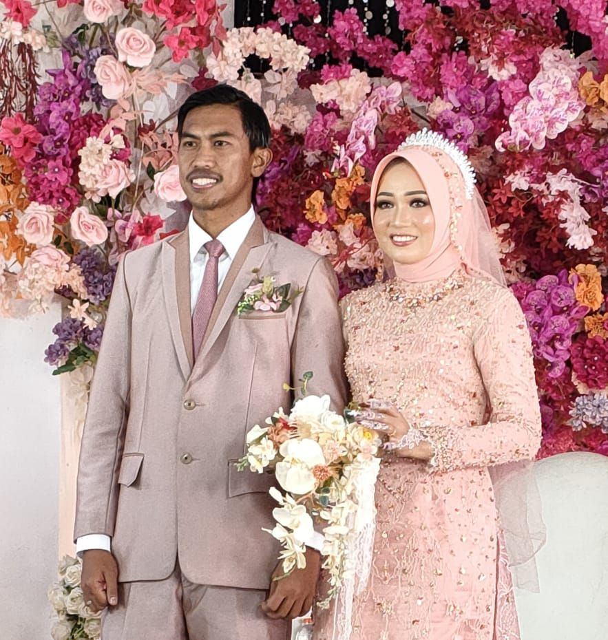 Ady Setiawan dan Anissa Cantika, S.E. M.E.