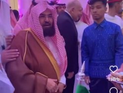 Viral, Imam Masjidil Haram Syekh As-Sudais Cari Indomie