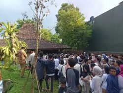 Open House Anies Baswedan Dipadati Warga