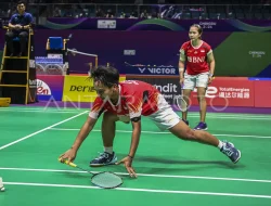 Tim Bulutangkis Uber Indonesia Sapu Bersih Lima Laga Tundukkan Hongkong