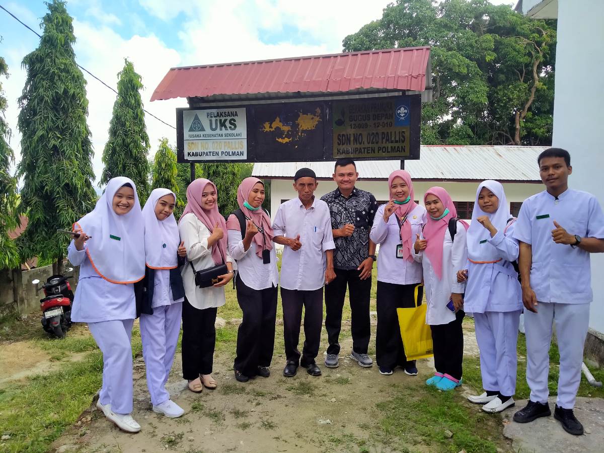 STIKES Bina Bangsa Majene