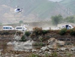Puing Helikopter Presiden Iran Ditemukan, “Tidak Ada Tanda-tanda Kehidupan”