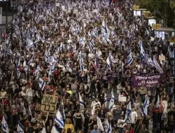 Warga Israel Demonstrasi Pembebasan Sandera