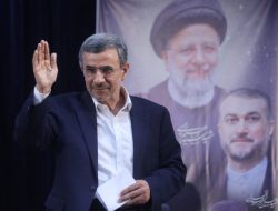 Ahmadinejad Daftar Capres Iran