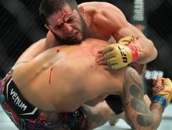 UFC 302: Islam Makhachev Kunci Dustin Poirier