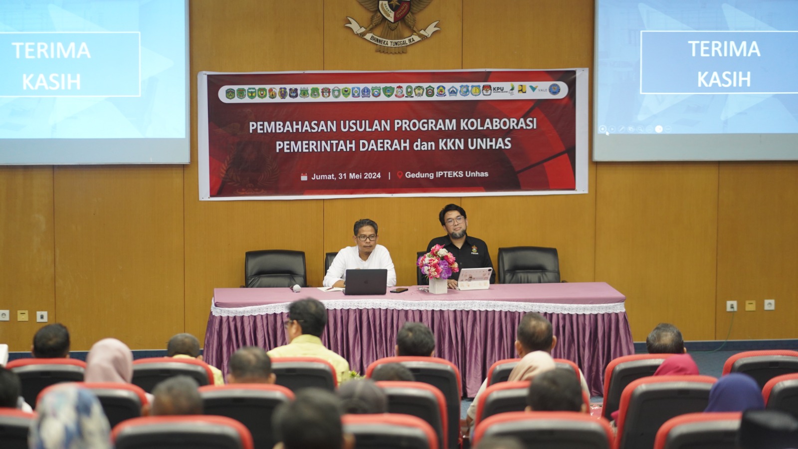 Unhas Gelar KKN Transformatif