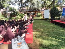 Sekolah Putri Darul Istiqamah Maros Launching 6 Buku Antologi Karya Santri dan Guru