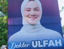 Baliho Politik: Barru Maju Bersama Dokter Ulfah 2024