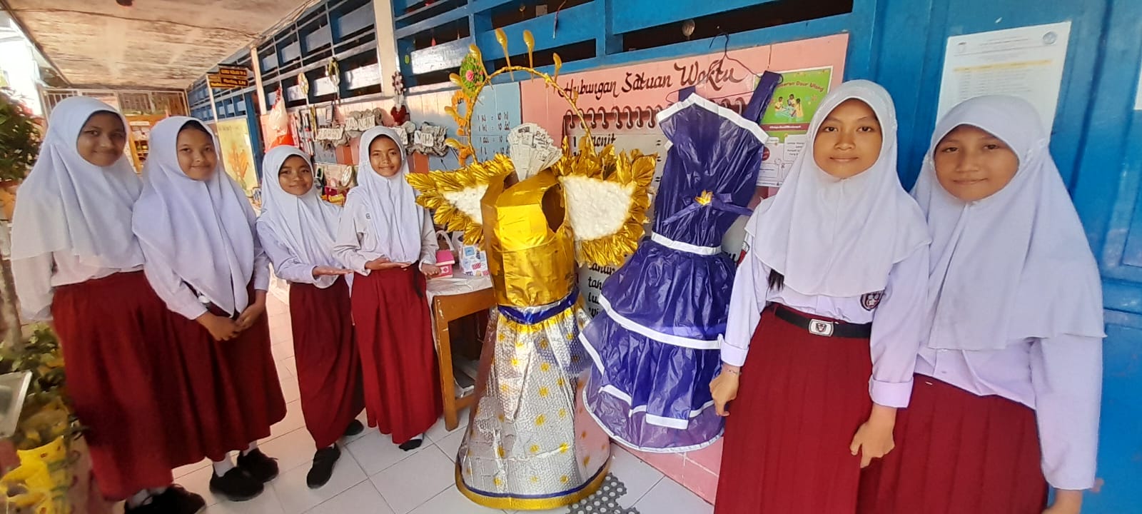 Pameran Karya Seni Kreatif yang diadakan oleh SD Inpres Banta-Bantaeng I, Selasa, 11 Juni 2024.