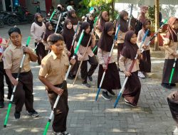 Persiapan Berkemah, Murid-Murid SD Negeri Borong Latihan Pramuka