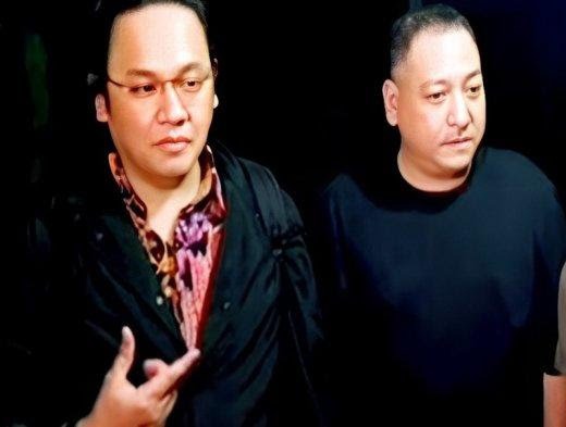 Pengacara Farhat Abbas dan Krisna Mukti