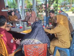 Lurah Parang Tambung Ajak Pendamping DLH Rapat Koordinasi