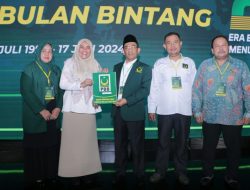 PBB Serahkan Dukungan Model B1 KWK ke Chaidir Syam – Suhartina Bohari