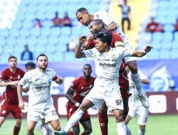 Meski Ditahan Imbang Persib, PSM Kukuh di Puncak Klasemen Sementara