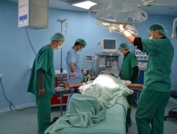 Tim Medis MER-C Indonesia Tangani Korban Genosida di RS Al-Shifa Gaza