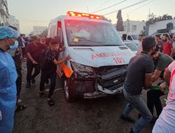 Kisah dari Gaza: Petugas Ambulans Bulan Sabit Merah, Tidak Menyadari Membawa Jenazah Ibunya Sendiri