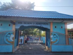 49 Guru dan Staf SMKN 3 Jeneponto Tandatangani Petisi