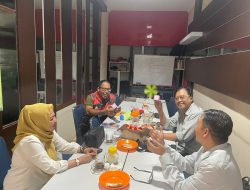 Kunjungan Humas APINDO ke Redaksi Media Lokal, Dorong Sinergi demi Kebangkitan UMKM Makassar