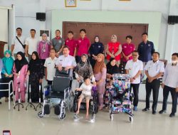 59 Penyandang Disabilitas di Sidrap Dapat Bantuan Alat Aksesibilitas dari Kemensos