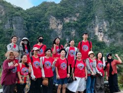 Mahasiswa Asal China Kunjungi Rammang-Rammang