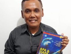 Diagnosa Penyakit Diangkat Menjadi Dua Sajak Terkait