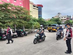 Satsamapta Polres Pelabuhan Makassar Tingkatkan Keamanan Lewat Patroli Dialogis