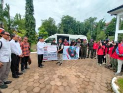 Rektor Lepas “Unhas Peduli Banjir” Sulsel & Kota Makassar