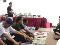 Kultum jadi Warna pada FGD Sastra Kepulauan di Studio Kita Makassar