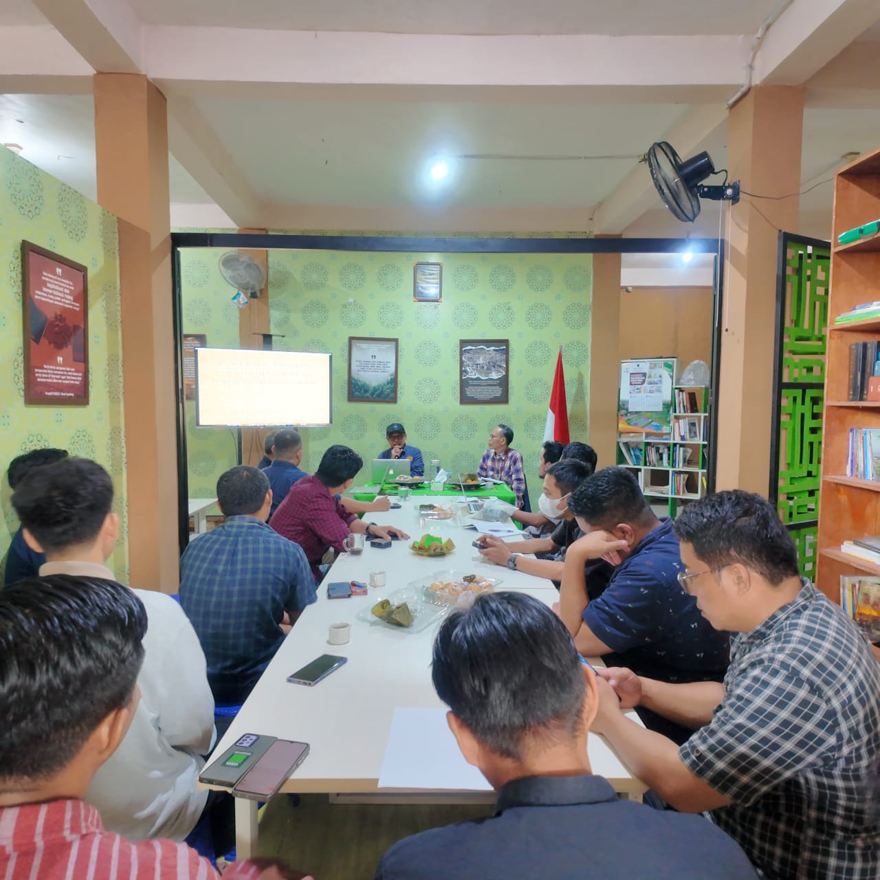Ma’REFAT INSTITUTE Sulawesi Selatan kembali menggelar agenda Ma’REFAT INFORMAL MEETING (REFORMING) yang ke-19, pada Minggu 19 Januari 2025.