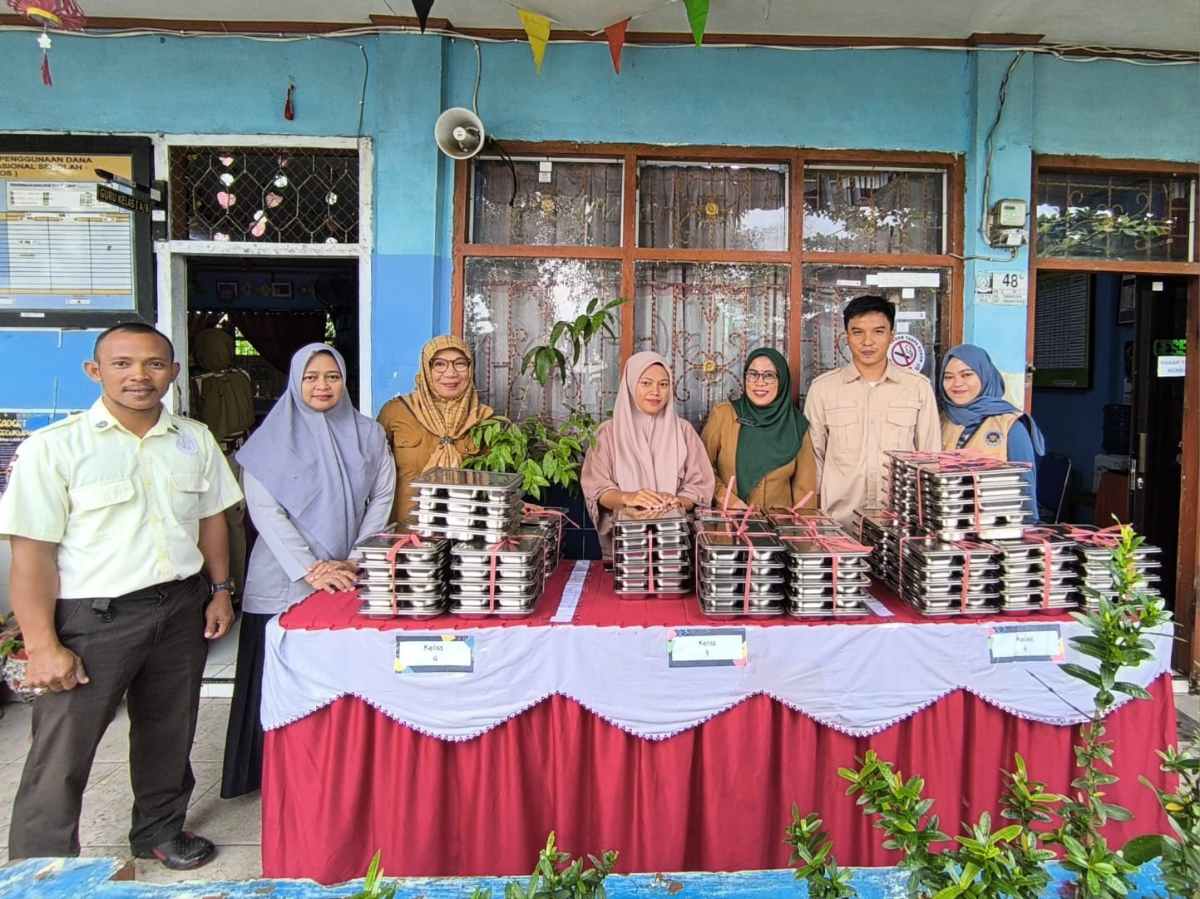 Implementasi Program MBG di SDN Parinring Makassar