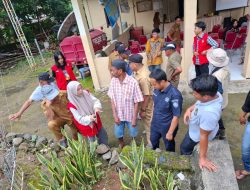 Mahasiswa KKN Unhas Gel.133 Demonstrasi Program Monitoring PH Tanah