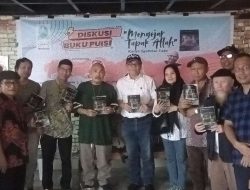 Syahriar Tato Mengejar Tapak Allah