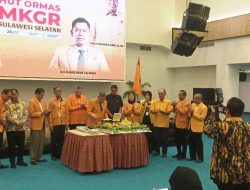 HUT MKGR Sulsel ke-65, Taufan Pawe: Ormas MKGR Sulsel Paling “Direken” Secara Nasional