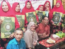 Sahabat K-Apel Berbagi Alquran Untuk Lansia ke MT Ummu Salamah
