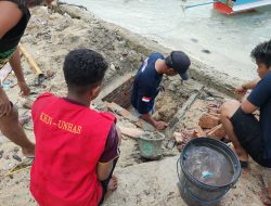 Mahasiswa KKNT Unhas Buat Pembakaran Sampah Plastik di Desa P. Persatuan Sinjai