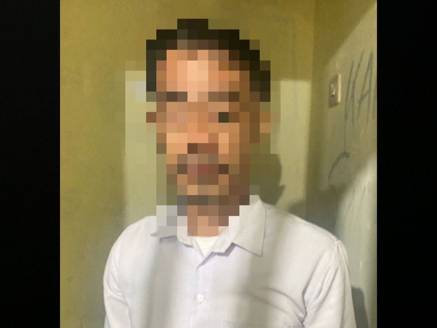 Oknum guru inisial MR (47)