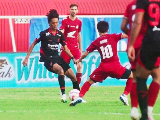 PSM Makassar vs Arema Malang