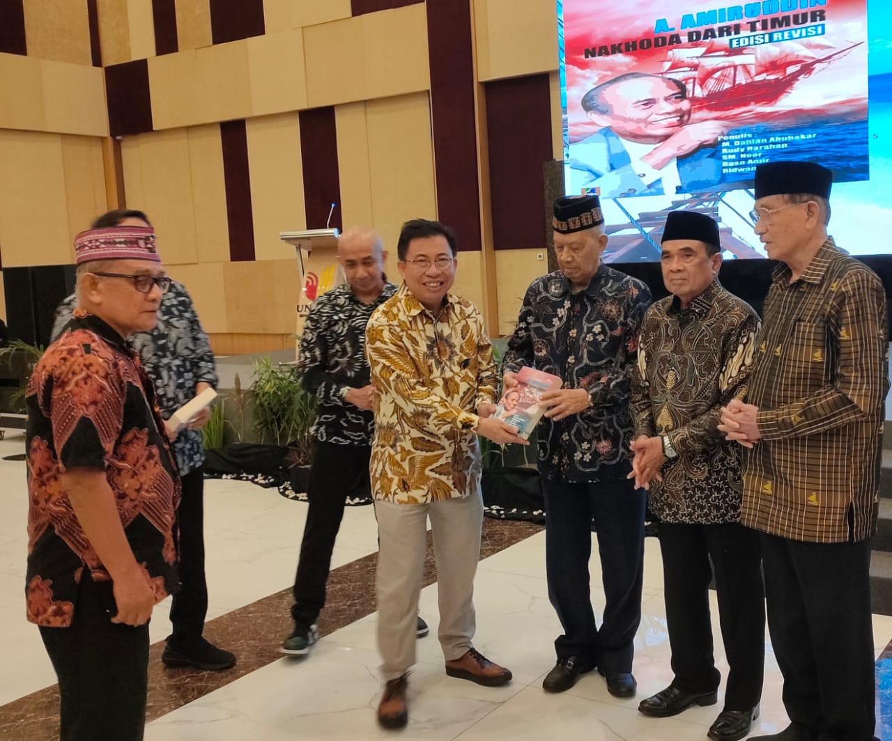 Di balik Peluncuran Edisi Revisi Buku “A.Amiruddin Nakhoda dari Timur” (8)
