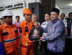 Wali Kota dan HDCI Makassar Salurkan 1000 Paket Sembako