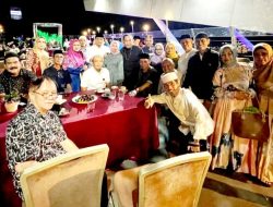 IKA SMANSA 82 Gelar Bukber di Karebosi Premier Hotel