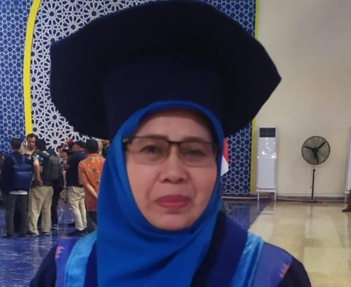 Ketua Prodi Magister PBSI Unismuh Makassar, Prof Dr Dra Munirah, M.Pd