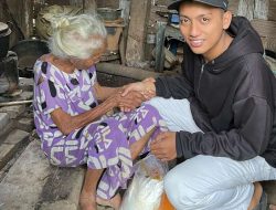 Komunitas Pintu Literasi Berbagi Kasih Door to Door