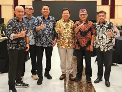 Di Balik Peluncuran Buku A.Amiruddin Nakhoda dari Timur (1) Diusulkan Rektorat Unhas Diberi Label “ A.Amiruddin”