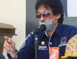 Catatan Pinggir dari Warkop: WARTAWAN ITU PENELITI DAN PENJAGA NALAR PUBLIK