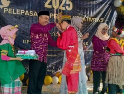 Cara Unik SDN Borong Makassar Gelar Pelepasan Siswa