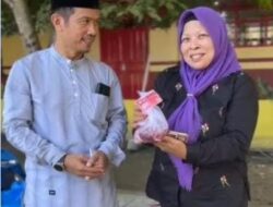 Andi Sudirman Sumbang Satu Ekor Sapi Kurban di SMAN 1 Bantaeng